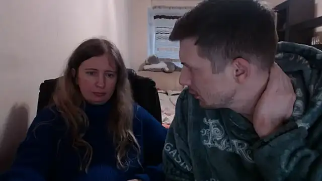 PeterAndJen online show from March 19, 2025, 6:34 pm