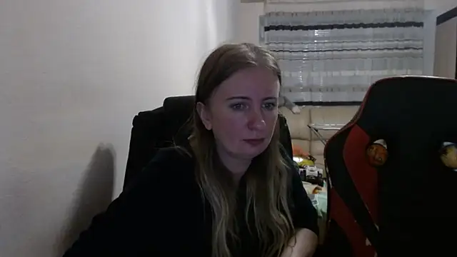 PeterAndJen online show from September 29, 2025, 7:30 pm