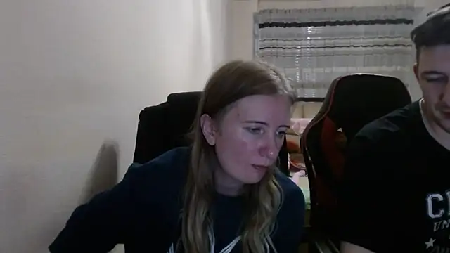 PeterAndJen online show from October 31, 2025, 8:10 pm