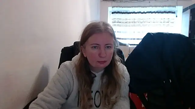 PeterAndJen online show from January 18, 2026, 7:56 am