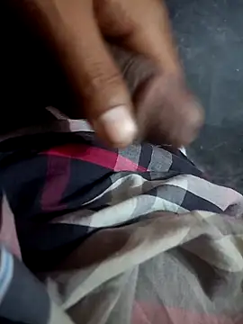 Lover choice online show from October 25, 2025, 5:51 pm