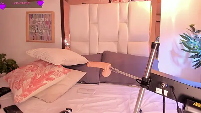 Snooky Clinton online show from March 15, 2025, 8:21 pm