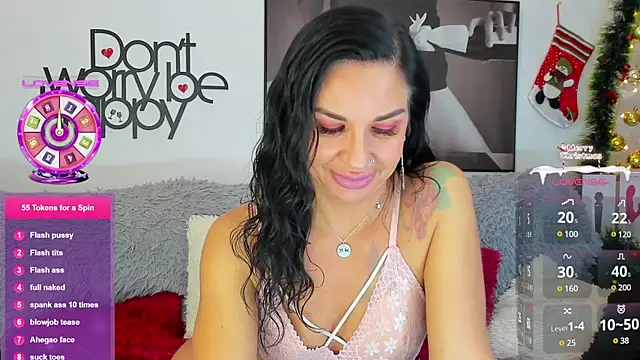 Snapshot of Tara_Bloss chatting on January 12, 2025, 2:35 am Tara Bloss online show from January 12, 2025, 2:35 am