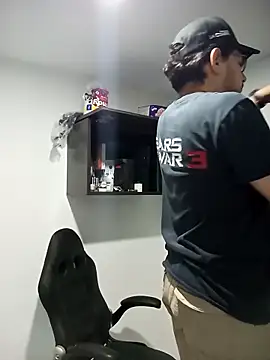 Javibell93 online show from April 7, 2026, 8:31 pm