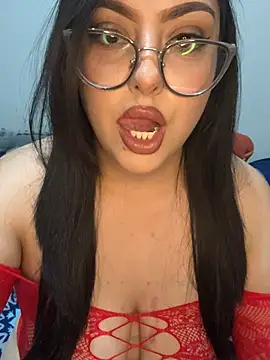 MileyGia online show from February 12, 2026, 1:11 am