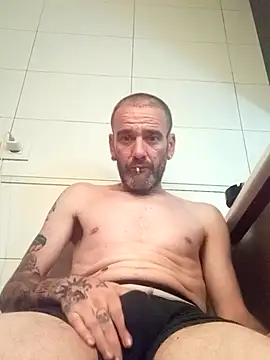 Snapshot of raulacab chatting on July 8, 2026, 2:38 am raulacab online show from July 8, 2026, 2:38 am