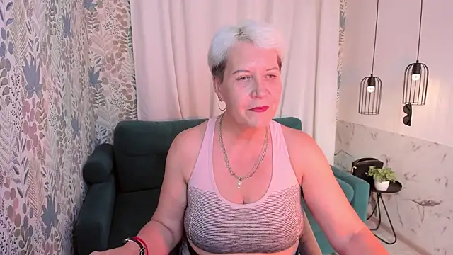 Snapshot of KathySunn chatting on June 14, 2026, 2:52 pm KathySunn online show from June 14, 2026, 2:52 pm
