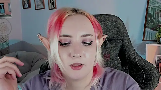 AsheLucker online show from March 6, 2025, 5:46 am