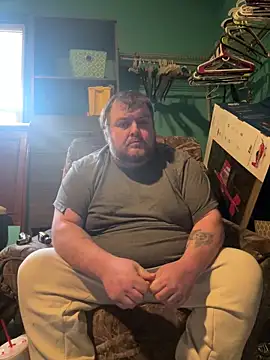 Snapshot of fatdickdaddy448 chatting on March 29, 2026, 1:22 pm fatdickdaddy448 online show from March 29, 2026, 1:22 pm