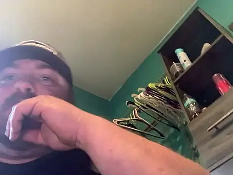 Snapshot of fatdickdaddy448 chatting on May 8, 2026, 12:32 pm fatdickdaddy448 online show from May 8, 2026, 12:32 pm