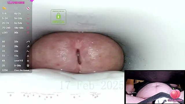 Snapshot of controlmytoys chatting on February 17, 2025, 10:25 pm controlmytoys online show from February 17, 2025, 10:25 pm