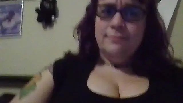 GothyBaby online show from April 23, 2026, 2:24 am