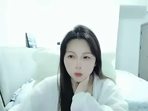 Sunset glow online show from March 27, 2026, 10:48 am