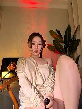 sphynx- - online show from October 10, 2025, 10:47 am