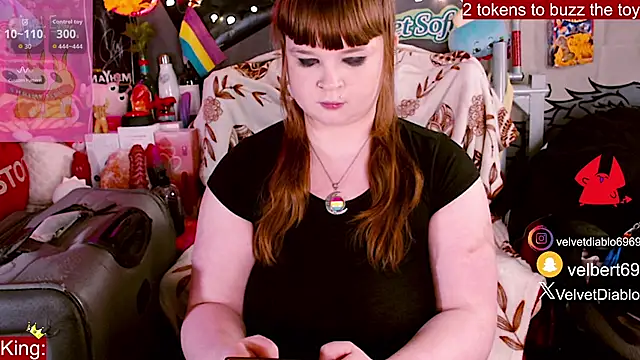 VelvetDiablo online show from April 1, 2026, 11:57 pm