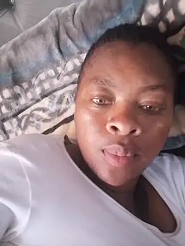 CuteHoney92 online show from November 27, 2025, 9:11 am