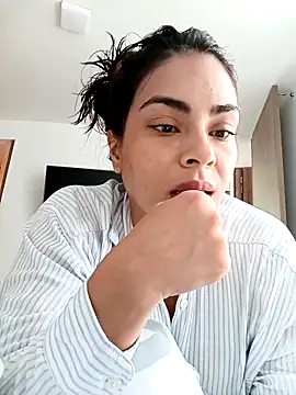 Ivanna2 online show from April 10, 2026, 3:39 pm