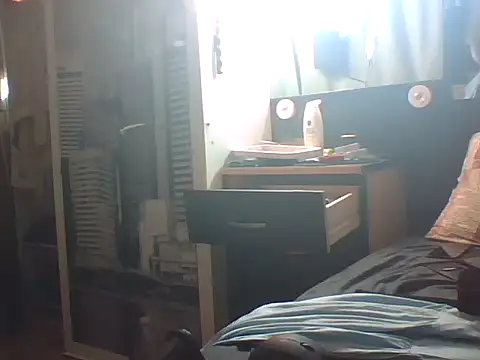 Snapshot of slutviki chatting on March 3, 2026, 1:06 pm slutviki online show from March 3, 2026, 1:06 pm