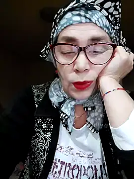 Snapshot of Love_Tina56 chatting on September 21, 2025, 3:52 am Love Tina56 online show from September 21, 2025, 3:52 am