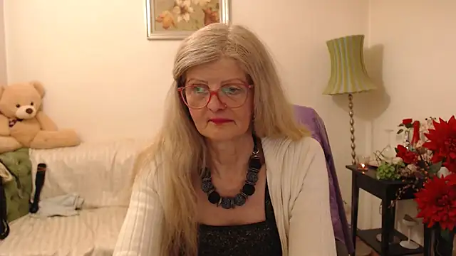 Snapshot of BlairFort chatting on February 17, 2025, 4:59 pm BlairFort online show from February 17, 2025, 4:59 pm