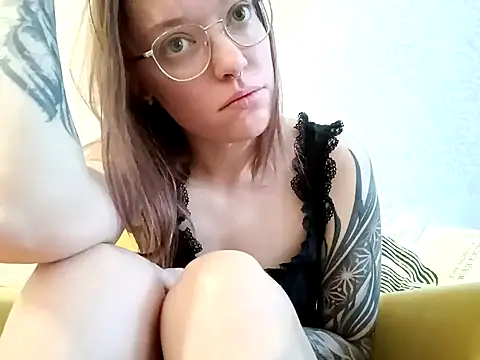 Aelita bb online show from February 4, 2025, 8:13 am