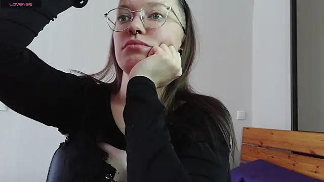 Aelita bb online show from March 8, 2026, 11:36 am