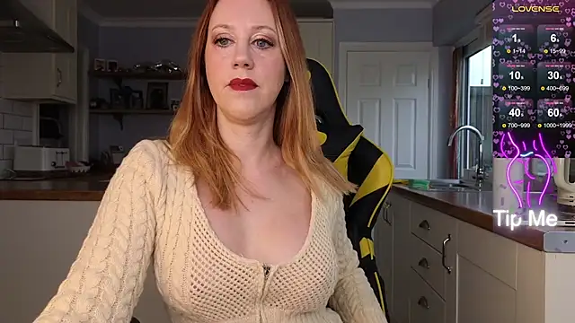 stripmequick online show from February 12, 2025, 10:14 am