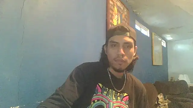 AlexAlejandro13 online show from October 27, 2025, 3:27 pm