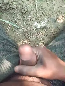 FinableKnee online show from October 28, 2025, 5:22 am