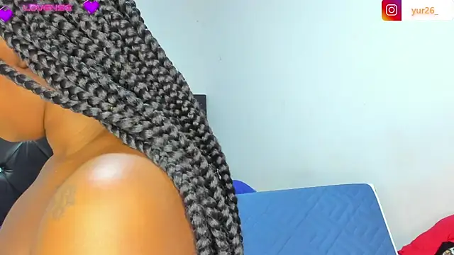 Brandiibrow online show from January 6, 2025, 10:05 pm