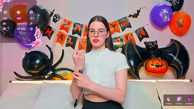 AriellaTesk online show from October 30, 2025, 3:30 am