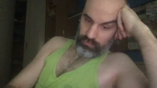 pollito1985 2 online show from March 15, 2025, 10:03 am