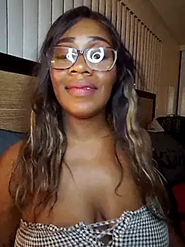 Snapshot of lollycoco chatting on November 28, 2025, 2:03 am lollycoco online show from November 28, 2025, 2:03 am