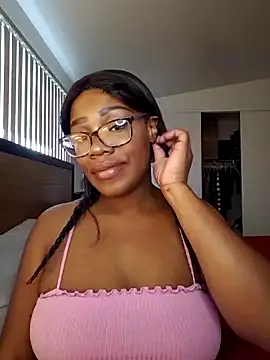 Snapshot of lollycoco chatting on November 30, 2025, 7:40 pm lollycoco online show from November 30, 2025, 7:40 pm