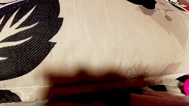 sofi decker online show from February 19, 2025, 6:11 am