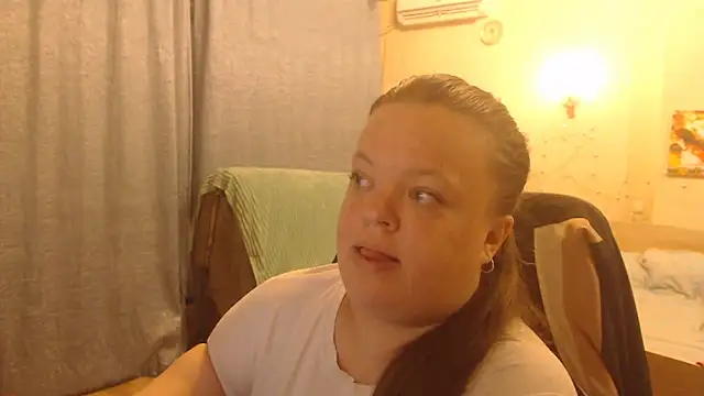 Janiffer MiMi online show from March 20, 2025, 7:57 pm