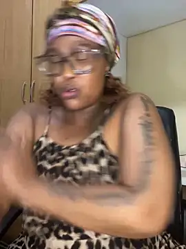 BADFATASS85 online show from March 28, 2026, 9:47 pm