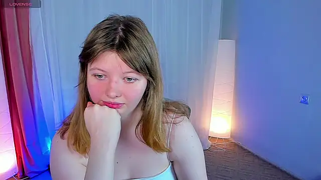 Vivian cutie online show from January 8, 2025, 3:28 pm