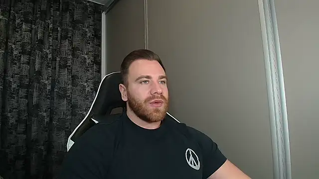 Thori92 online show from January 11, 2026, 2:33 pm