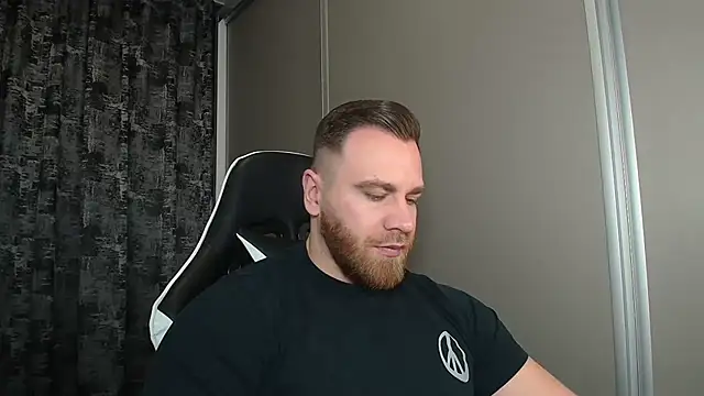 Thori92 online show from February 15, 2026, 1:52 pm