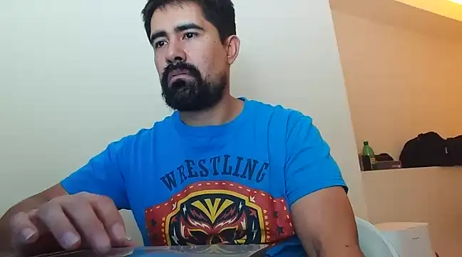 VonDoomdelToro online show from December 2, 2024, 10:07 am