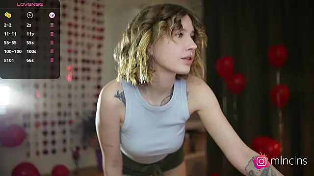 melanielwithu online show from February 8, 2026, 9:07 pm