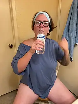 Lizzyloo online show from December 17, 2024, 3:28 am