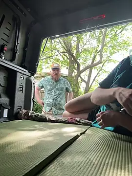 tokelahoman online show from April 15, 2026, 9:48 pm