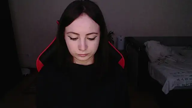 Laralianna online show from November 10, 2025, 12:20 am