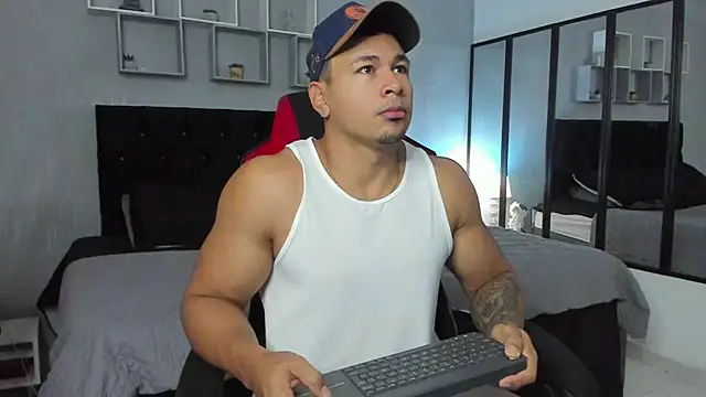 tyler hank01 online show from October 11, 2025, 11:53 am