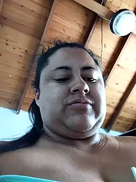 Monseratte21 online show from January 28, 2025, 4:41 pm