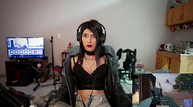 Snapshot of brenda_nataliaok chatting on March 19, 2025, 4:57 am brenda nataliaok online show from March 19, 2025, 4:57 am