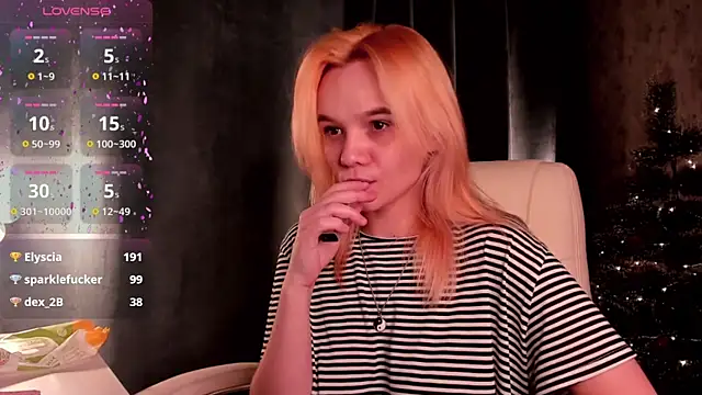 SarahRomantic online show from December 25, 2024, 11:22 am