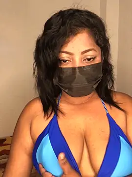  Cute ariana  online show from October 9, 2025, 5:22 pm